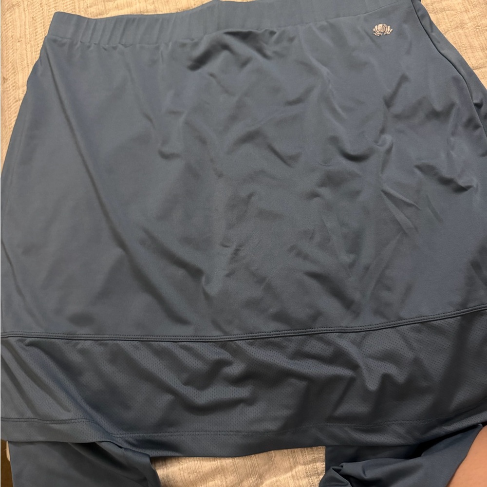 Snoga Skort with calf length leggings
